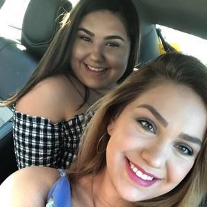 Meet your Posher, Aly peña